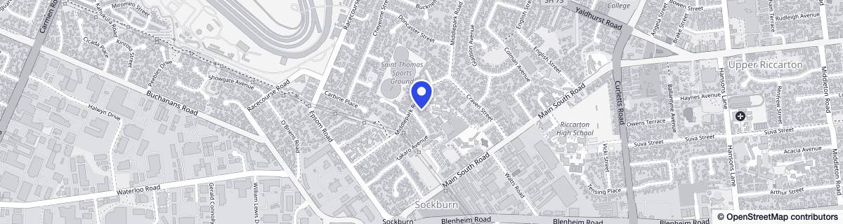 Street map around Elms Court on Middlepark